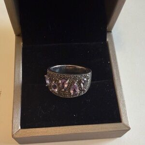 Elegant Silver and Purple Gemstone Ring